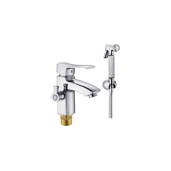 Смеситель для умывальника Potato P12209 с гигиенической лейкой