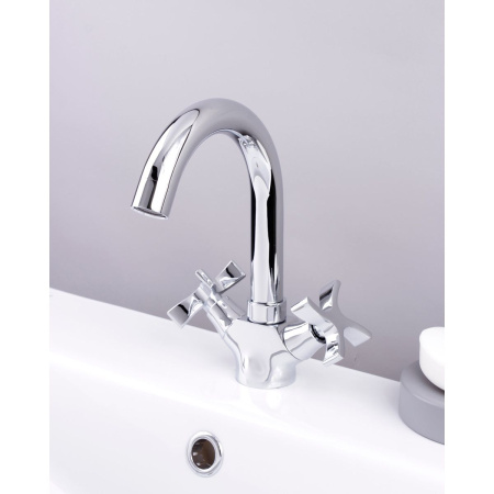 Смеситель для умывальника Ledeme H22 L1122-2