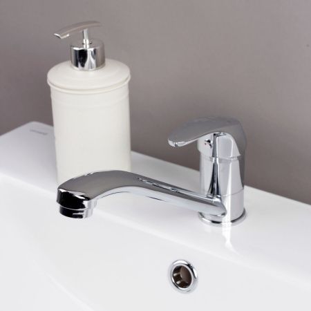 Смеситель для кухни Olive's Avila 02400AV