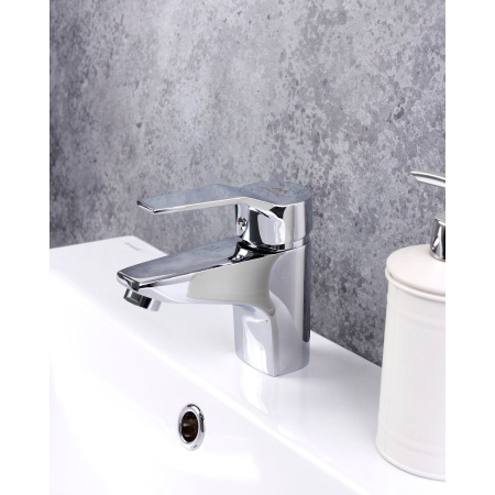 Смеситель для раковины Fashun A1063