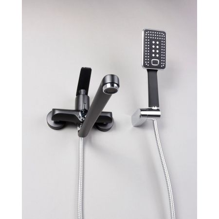 Смеситель для ванны Ledeme L2274B черный