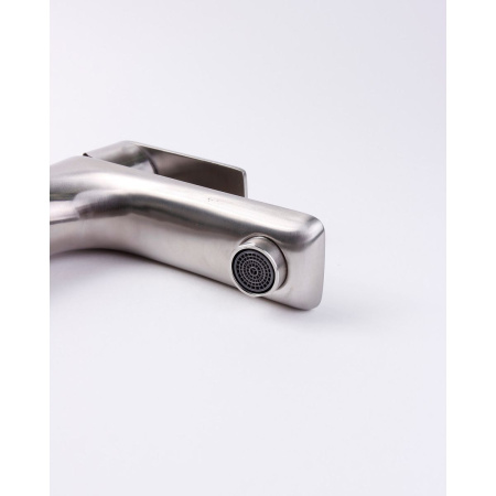 Смеситель для раковины Fashun A51219 с высоким изливом