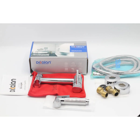 Смеситель для умывальника Dikalan F6001 с гигиенической лейкой