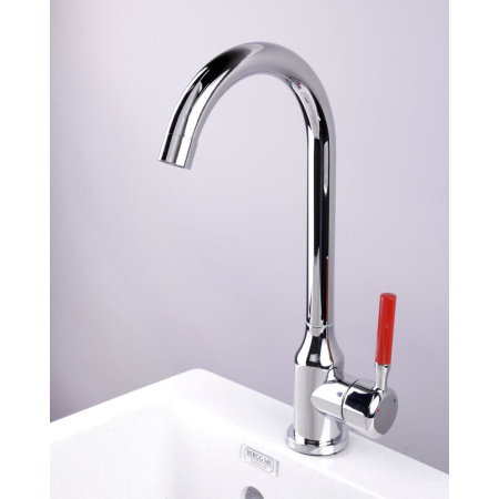 Смеситель для кухни Fashun A54023 ручка красная