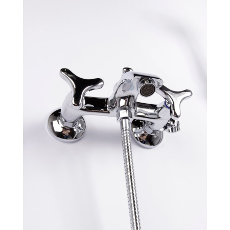 Смеситель для ванны DK Venice Baciano DA1033241 хром, короткий излив