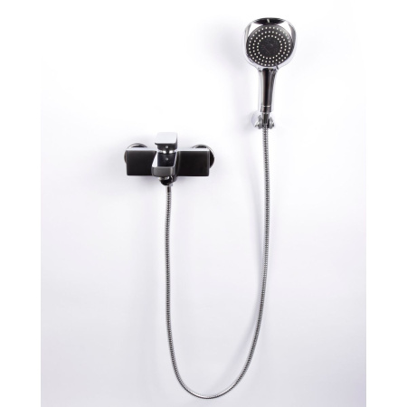 Смеситель для ванны DK Berlin Technische DA1433215 короткий излив черный-хром