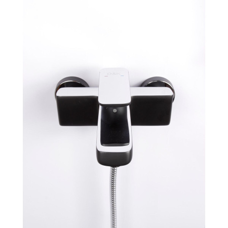 Смеситель для ванны DK Berlin Technische DA1433215 короткий излив черный-хром