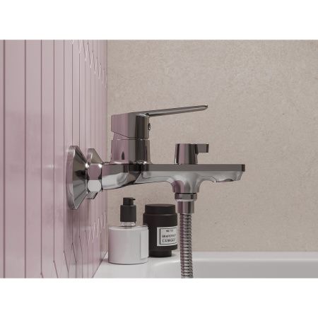 Смеситель для ванны GROSS AQUA Dyno 2105285C с коротким изливом