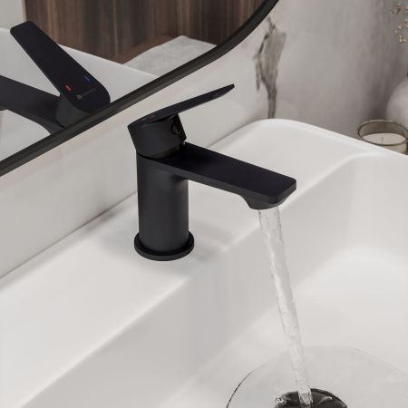 Смеситель для умывальника Gross Aqua Dyno Matt black 6248285MB