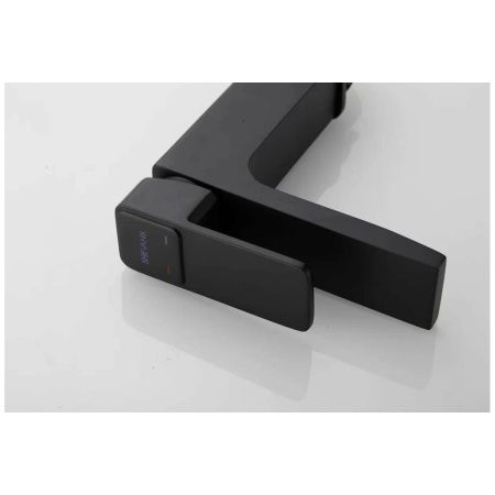 Смеситель для раковины Shevanik S9701H черный