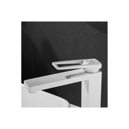 Смеситель для раковины Shevanik S6811C белый