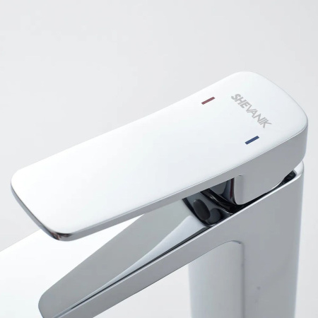 Смеситель для раковины Shevanik S9901 хром