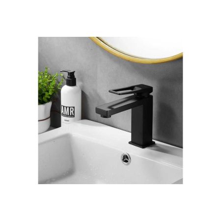 Смеситель для раковины Shevanik S6801H черный