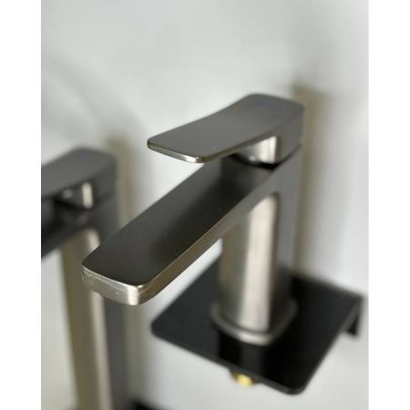 Смеситель для раковины Shevanik S9601T оружейная сталь