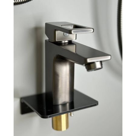 Смеситель для раковины Shevanik S8201T оружейная сталь