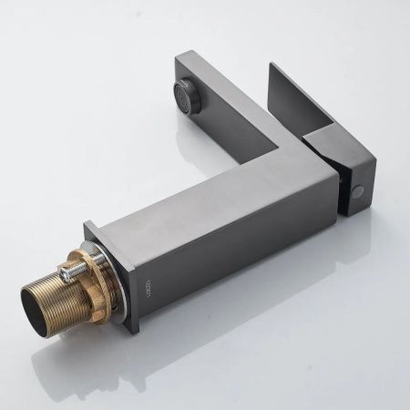 Смеситель для раковины Shevanik S7001T нержавеющая сталь, оружейная сталь