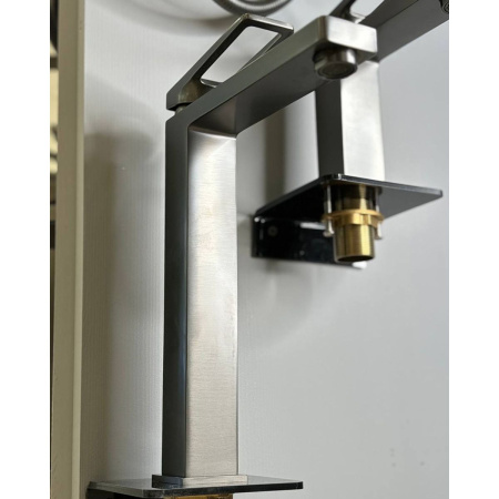 Смеситель для раковины Shevanik S6811T оружейная сталь