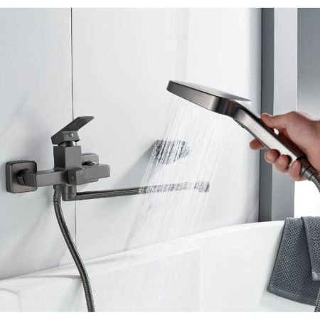 Смеситель для ванны Shevanik S9622T с изливом 35 см, оружейная сталь