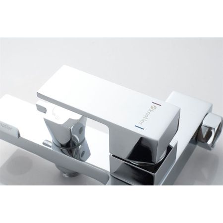 Смеситель для ванны Knotlor Stable KN-22  коротким изливом, хром