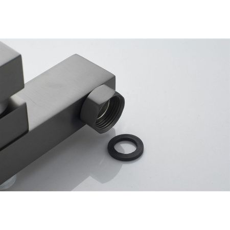 Смеситель для ванны Knotlor Stable KN-22/GM  коротким изливом, вороненая сталь