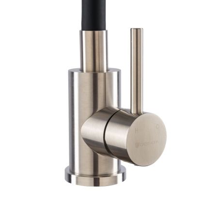 Смеситель для кухни GROSS AQUA 3241609SSB Neosteel черный гибкий излив