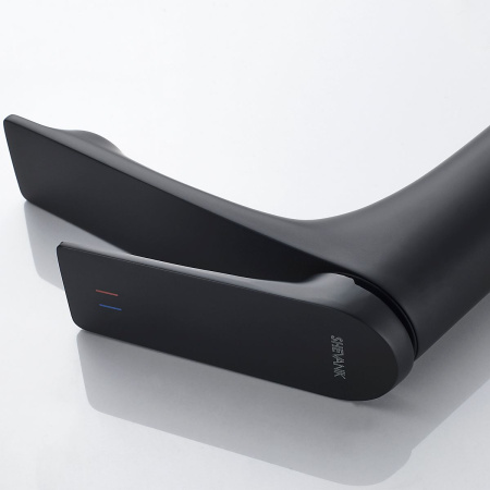 Смеситель для раковины Shevanik S9101H черный