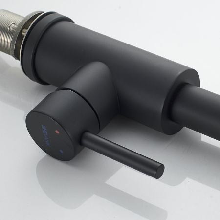 Смеситель для кухни Shevanik S263H вытяжной  излив