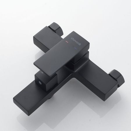 Смеситель для ванны Shevanik S9602H черный