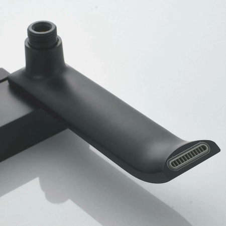 Смеситель для ванны Shevanik S4002H черный