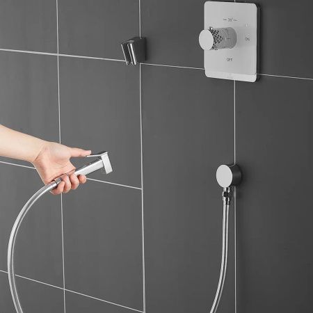 Встраиваемый гигиенический душ Rose R105C белый/хром