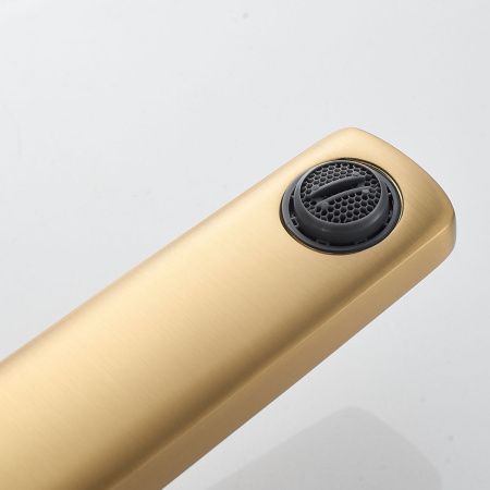 Смеситель для раковины Shevanik S9911G золото матовое