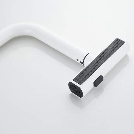 Смеситель для кухни Shevanik S263C вытяжной излив, белый