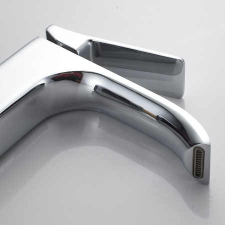 Смеситель для раковины Shevanik S4001 хром