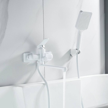 Смеситель для ванны Shevanik S9902C белый