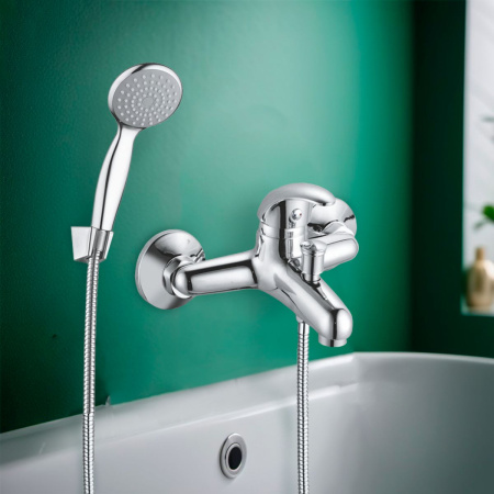 Смеситель для ванны GROSS AQUA 2237257С Basic с коротким изливом