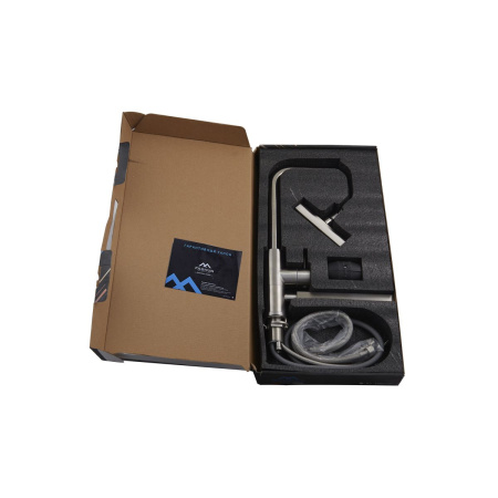 Смеситель для кухни FASHUN A57131 с изменяемой высотой излива и выдвижной лейкой