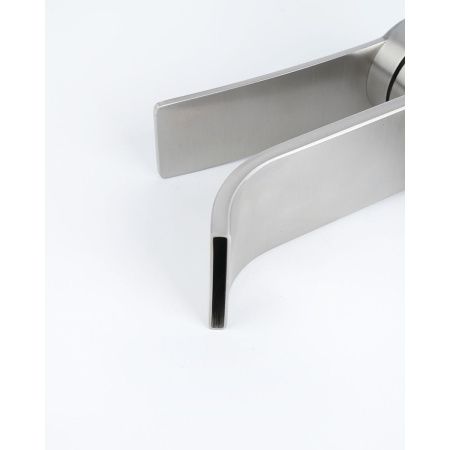 Смеситель для раковины BELZ B10812-1 сатин