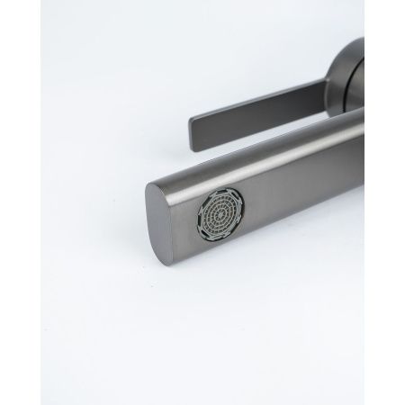 Смеситель для раковины BELZ B10813-3 оружейная сталь