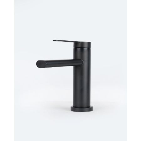 Смеситель для раковины BELZ B10813-7 черный