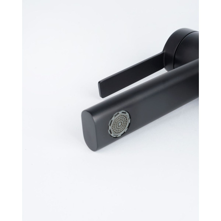 Смеситель для раковины BELZ B10813-7 черный