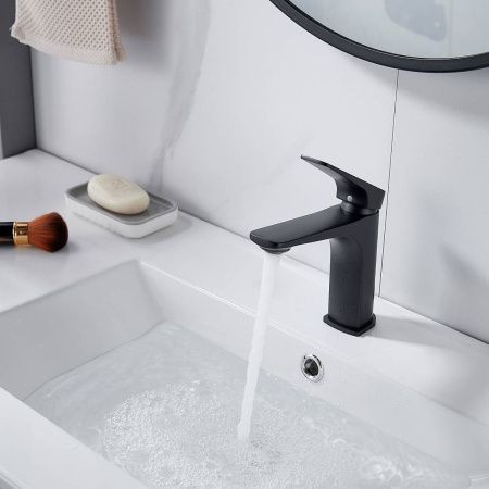 Смеситель для раковины Shevanik S4201H черный, Коллекция S42, , Shevanik