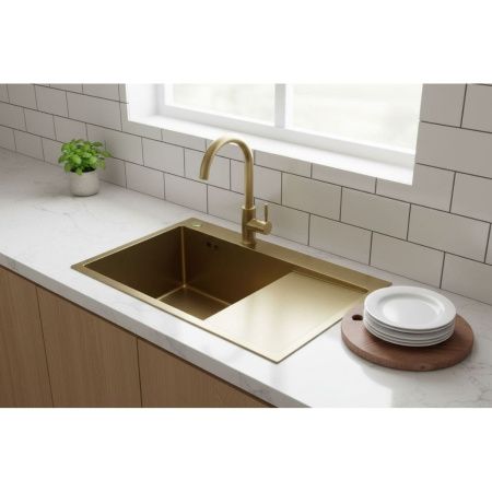 Мойка для кухни врезная Fmark FSC6550C-R матовое золото из нержавеющей стали, 65*50 см правая с сифоном
